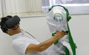 绅士大集合 18禁VR玩具展因人数太多被迫中止