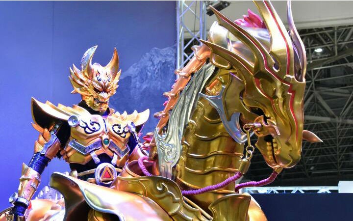 等大黄金骑士与魔导马！AnimeJapan2017中的COSer等照片