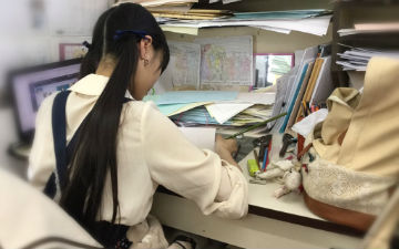 《线上老婆》美女总作画监督手绘动画师生活