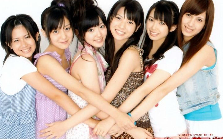 日人气女团闪电解散 队长泪崩:我们20岁了