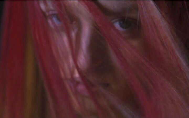 黑科技COS道具？让头发吹热风会变红的染发剂